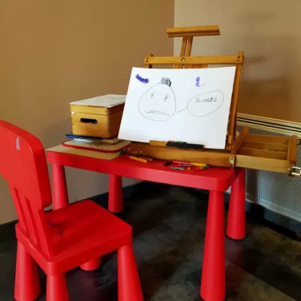 petite table et chaise dessin d'enfant "sa va pa"